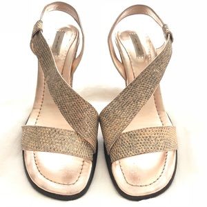 **SOLD** Marc Jacobs rose gold lizard heels